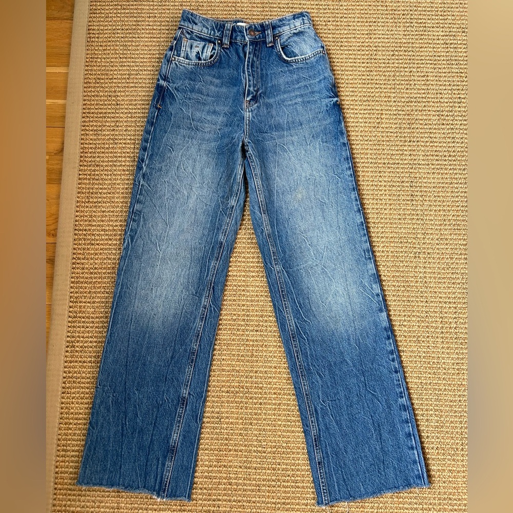 Free People Medium Wash Straight Jeans Size 24